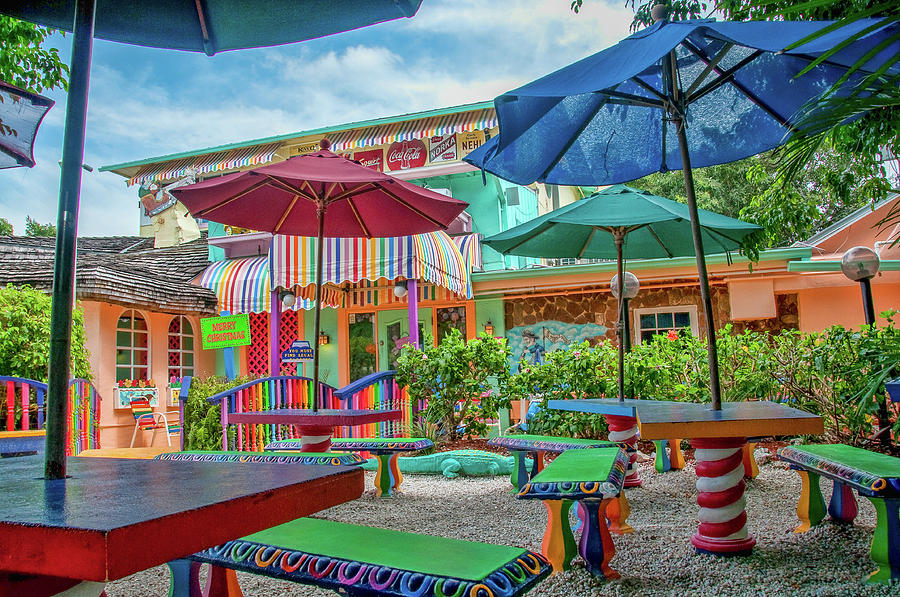 Bubble Room Restaurant Captiva Island Florida Photograph By Timothy Wildey